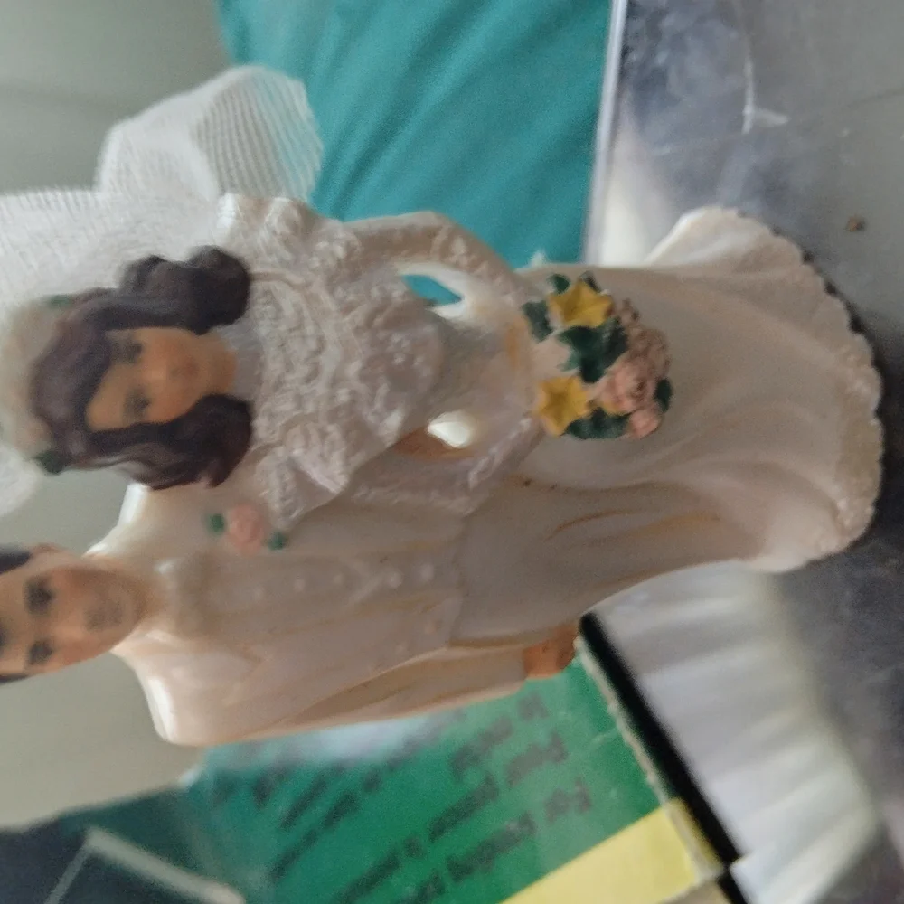 Vintage America Wedding Couple Cake Topper - White and Pink
